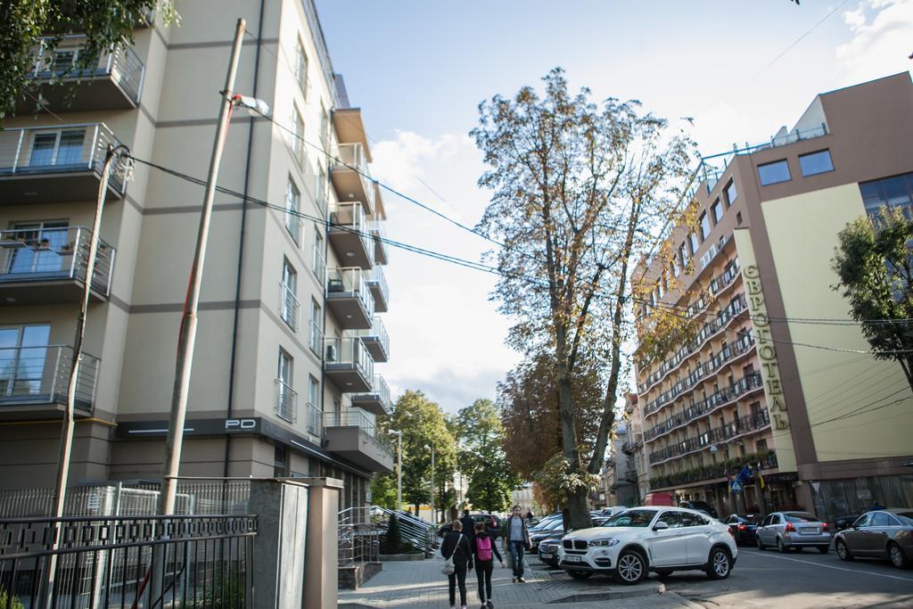 City Central Lviv Hostel エクステリア 写真