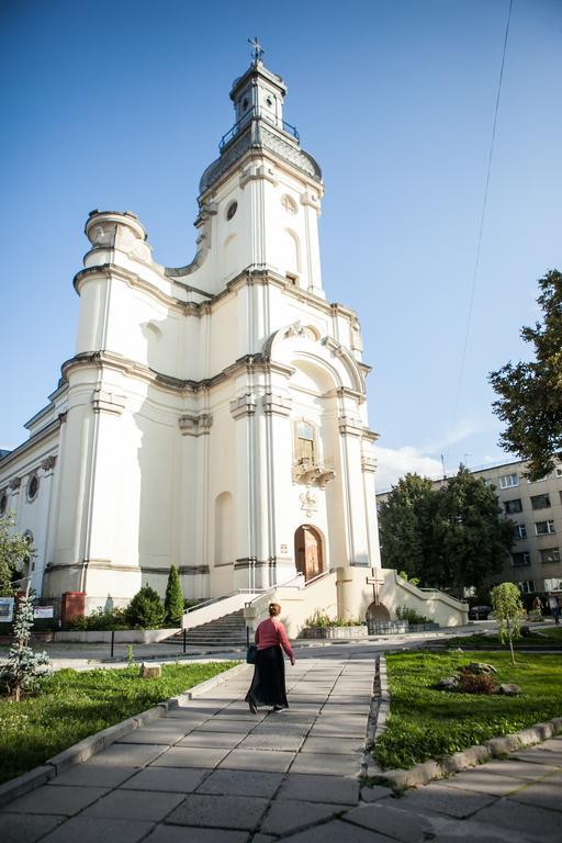City Central Lviv Hostel エクステリア 写真